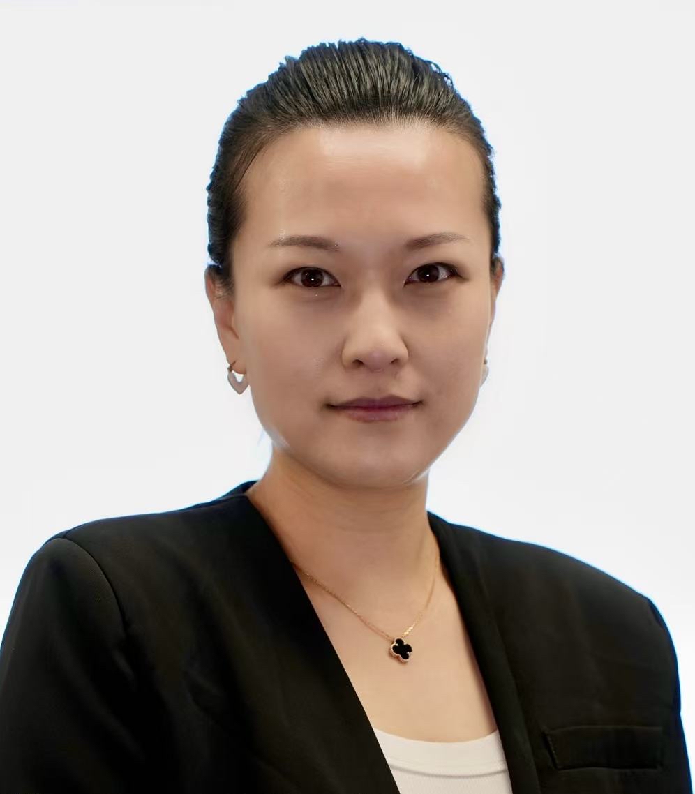 丁璐 — DingLu Education Lead Consultant